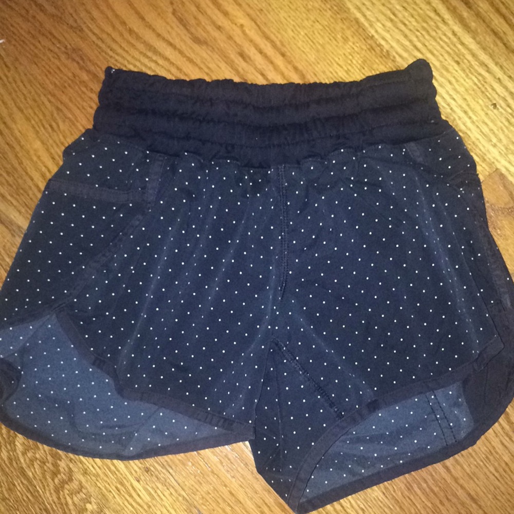 Lululemon size 4 shorts